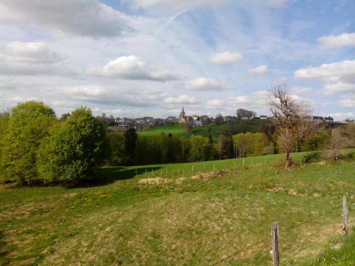 gite chez Régine Marcenat  Esterno foto